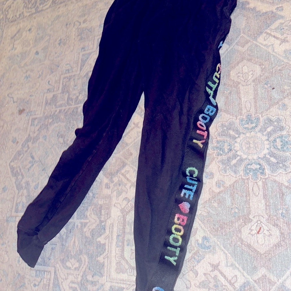 Cute booty lounge joggers